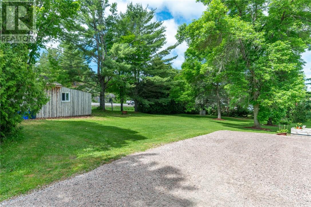 105 Labrosse, French River, Ontario  P0M 1A0 - Photo 12 - 2128543