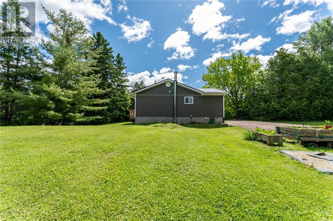 105 Labrosse, French River, Ontario  P0M 1A0 - Photo 19 - 2128543