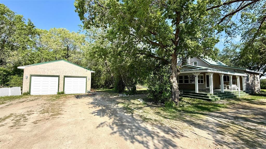 1712 Dawson Road, Lorette, Manitoba  R5K 0T5 - Photo 0 - 202612244