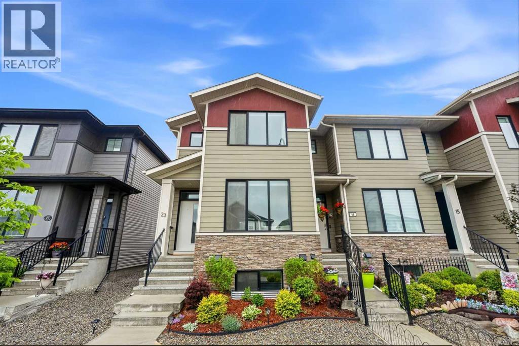 23 Wolf Creek Drive Se, Calgary, Alberta  T2X 4W9 - Photo 2 - A2318909