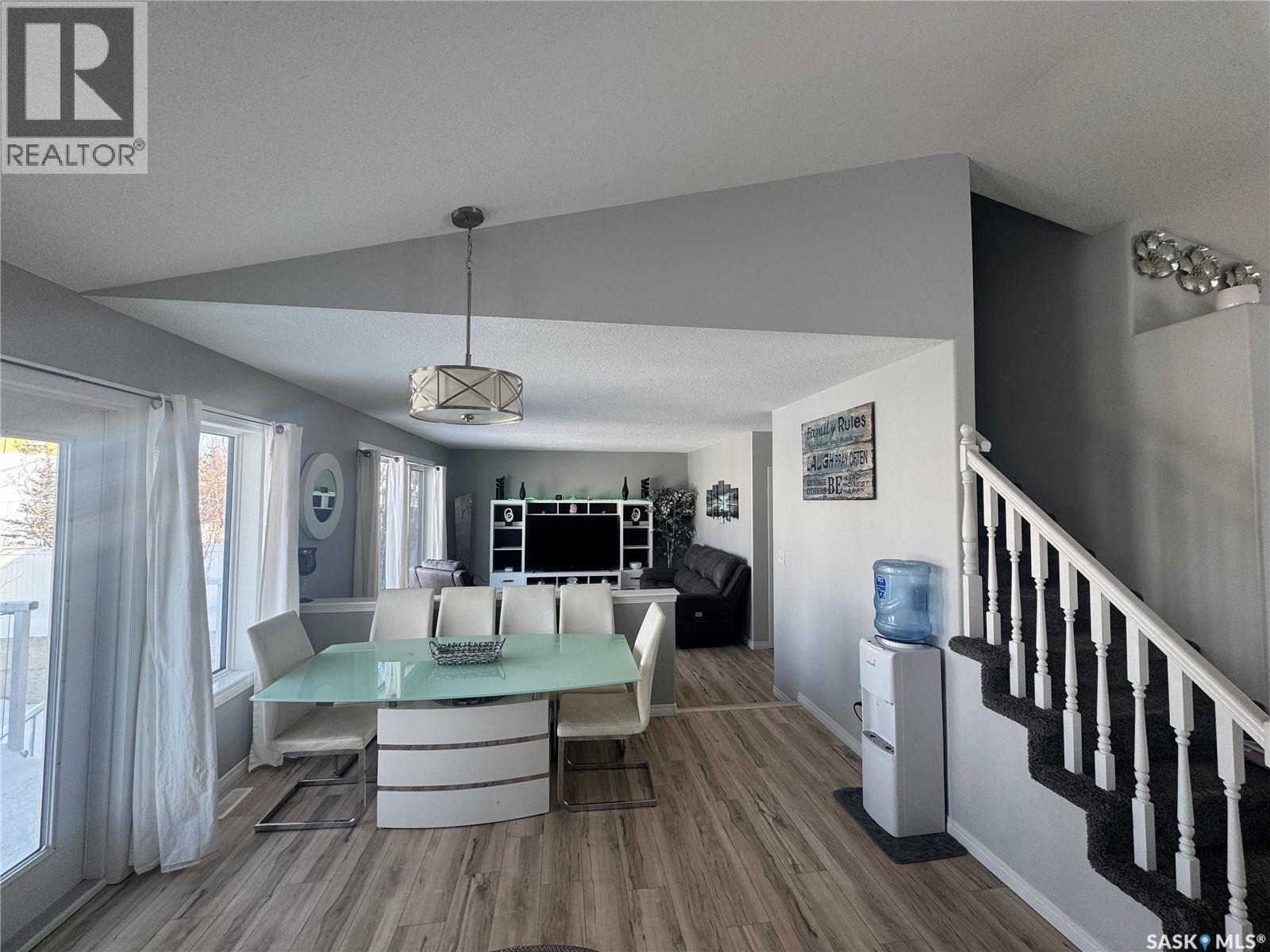 509 Meadow Road, Pilot Butte, Saskatchewan  S0G 3Z0 - Photo 3 - SK039511