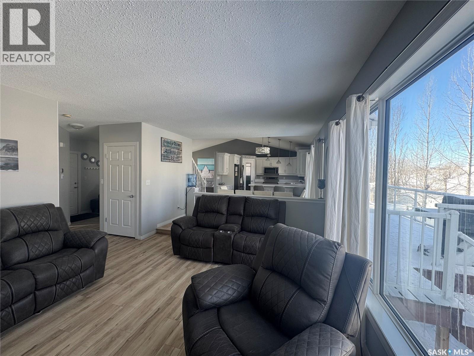 509 Meadow Road, Pilot Butte, Saskatchewan  S0G 3Z0 - Photo 7 - SK039511