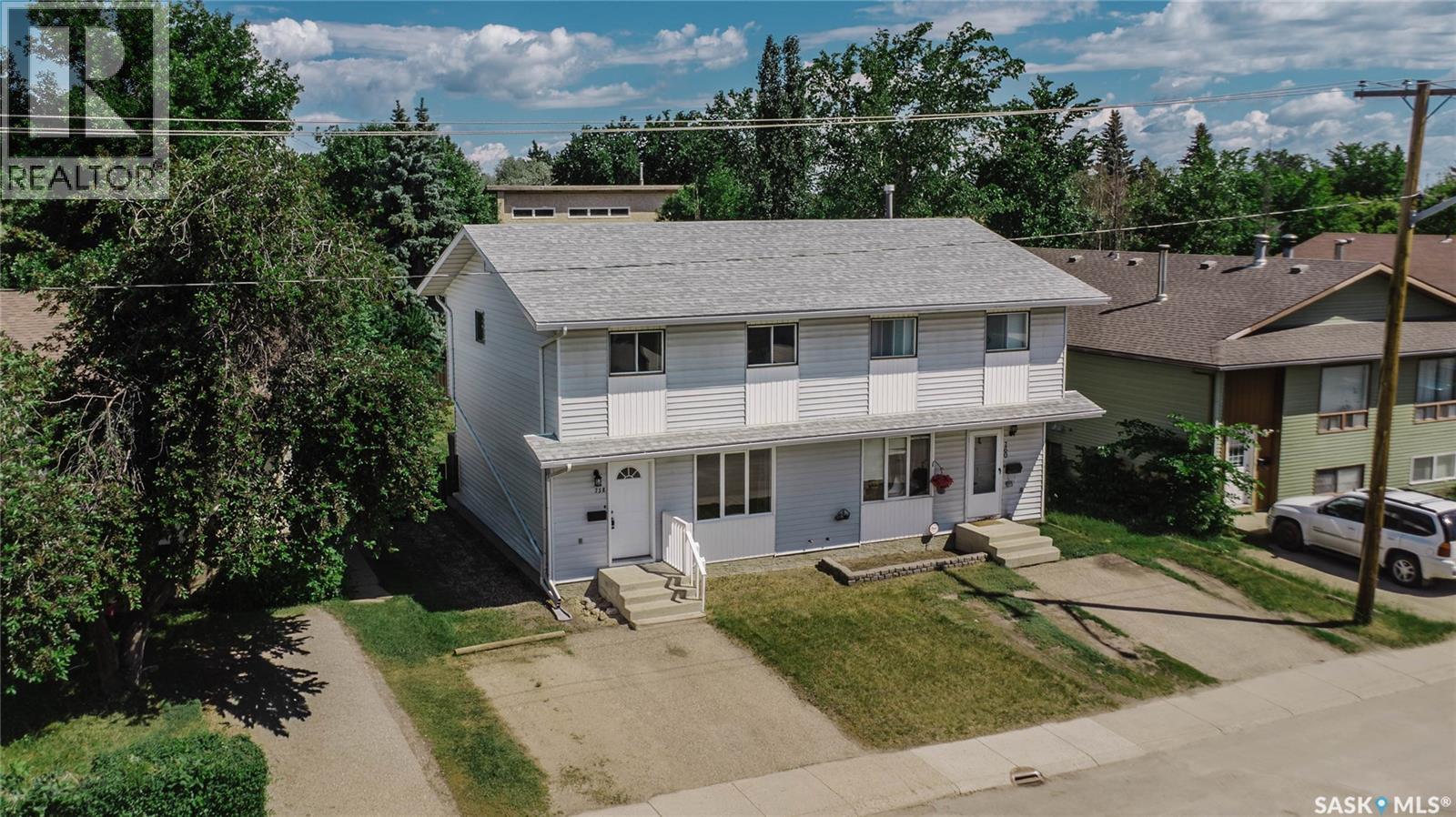 758 Lenore Drive, Saskatoon, Saskatchewan  S7K 6A8 - Photo 2 - SK039484