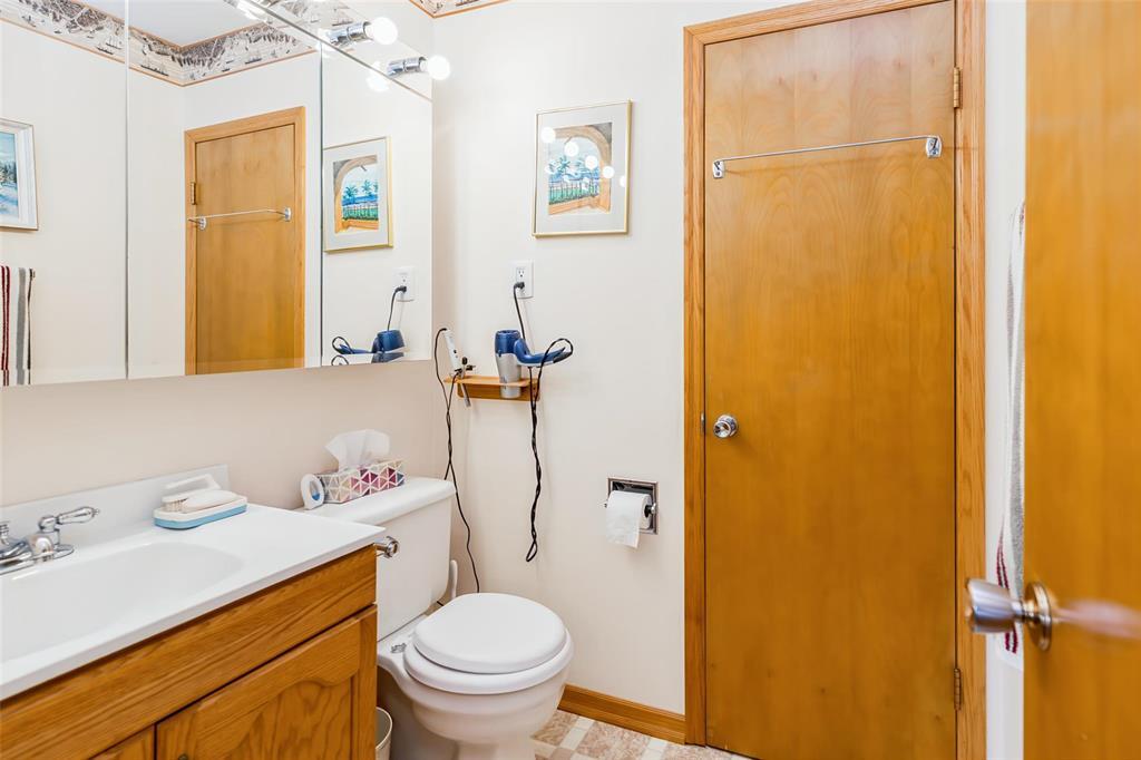 34 Laurentia Bay, Winnipeg, Manitoba  R2C 0H1 - Photo 16 - 202614009