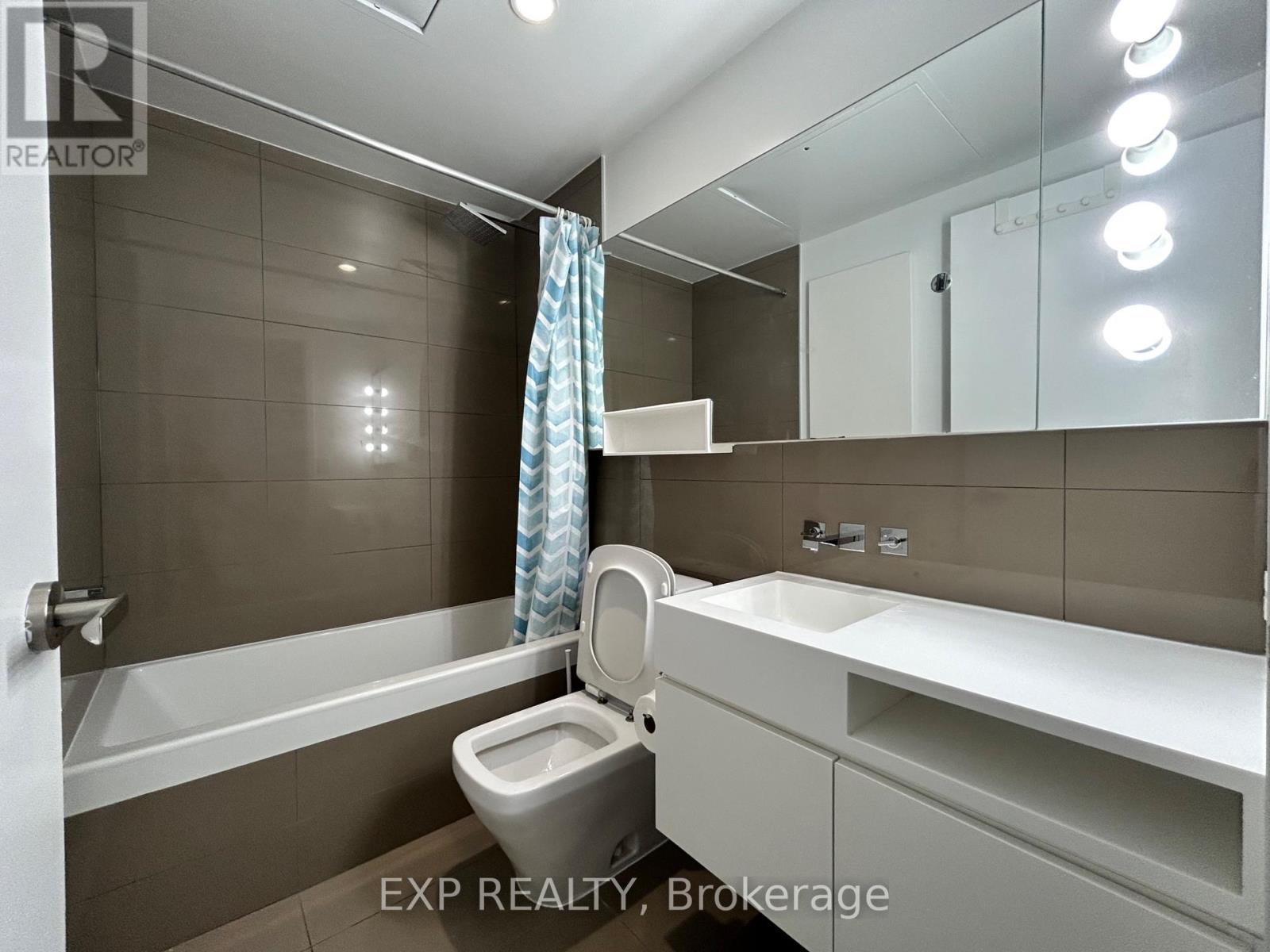 3606 - 45 Charles Street E, Toronto, Ontario  M4Y 0B8 - Photo 10 - C13450656