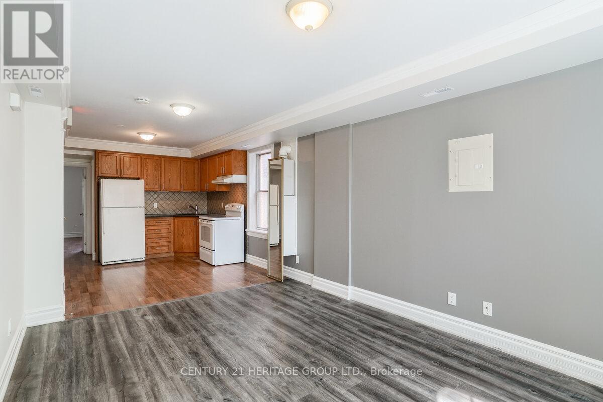 2 - 57 Beatrice Street, Toronto, Ontario  M6J 2T2 - Photo 13 - C13450690