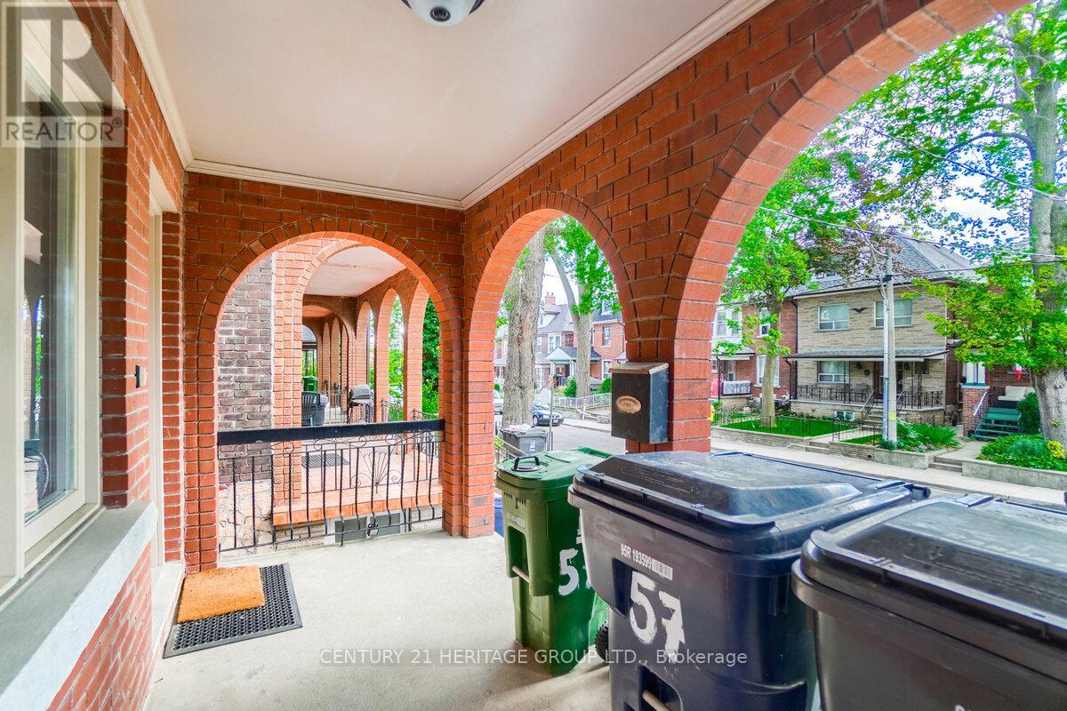 2 - 57 Beatrice Street, Toronto, Ontario  M6J 2T2 - Photo 5 - C13450690