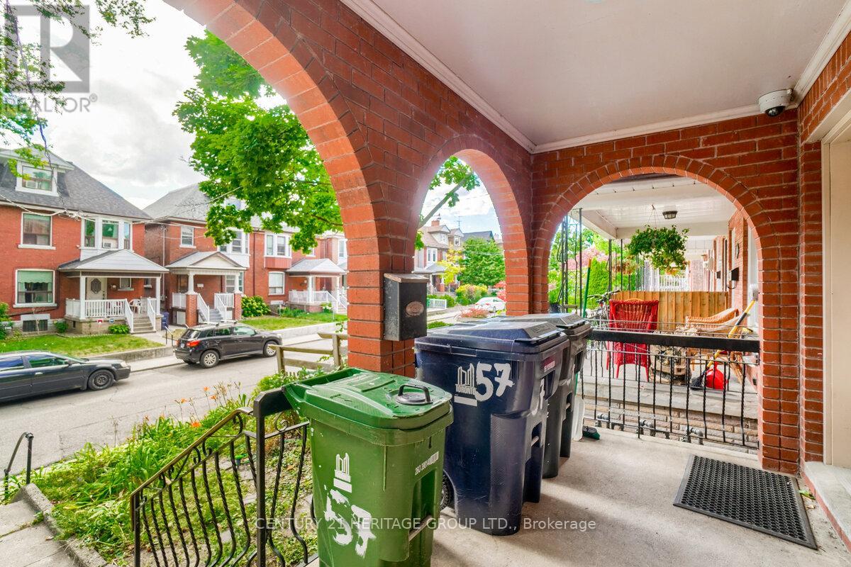 2 - 57 Beatrice Street, Toronto, Ontario  M6J 2T2 - Photo 6 - C13450690