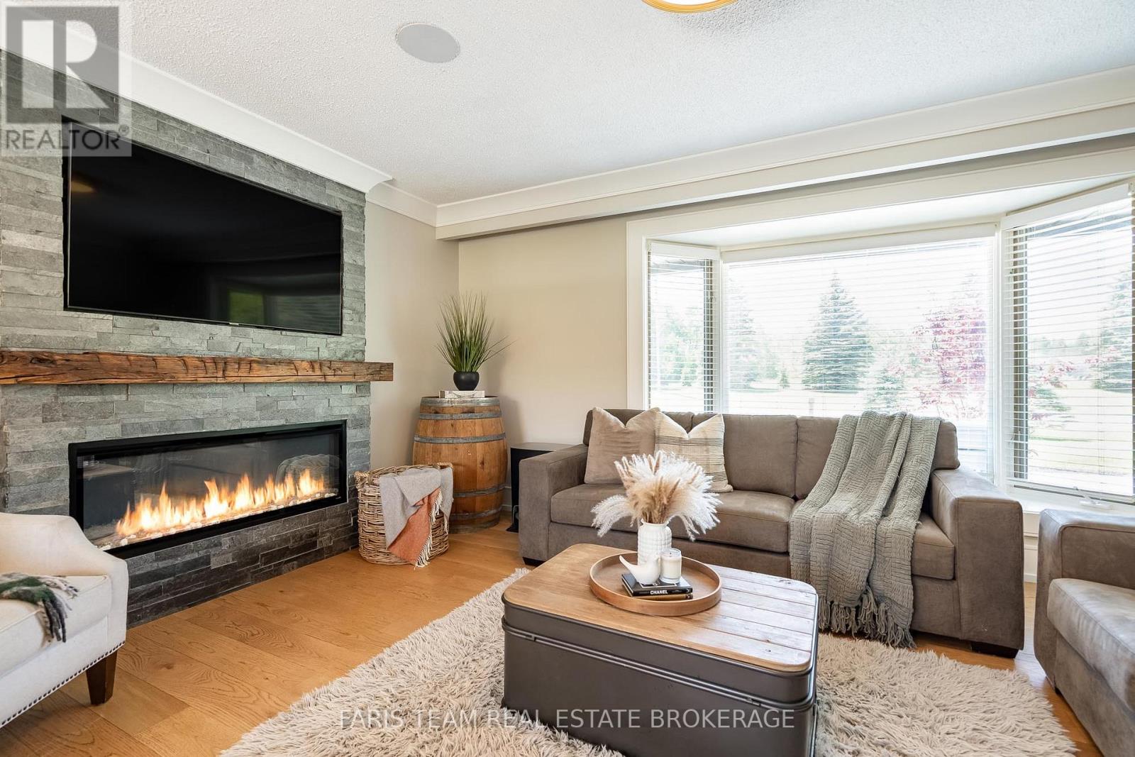5877 County Road 13, Adjala-Tosorontio, Ontario  L0M 1J0 - Photo 15 - N13450626