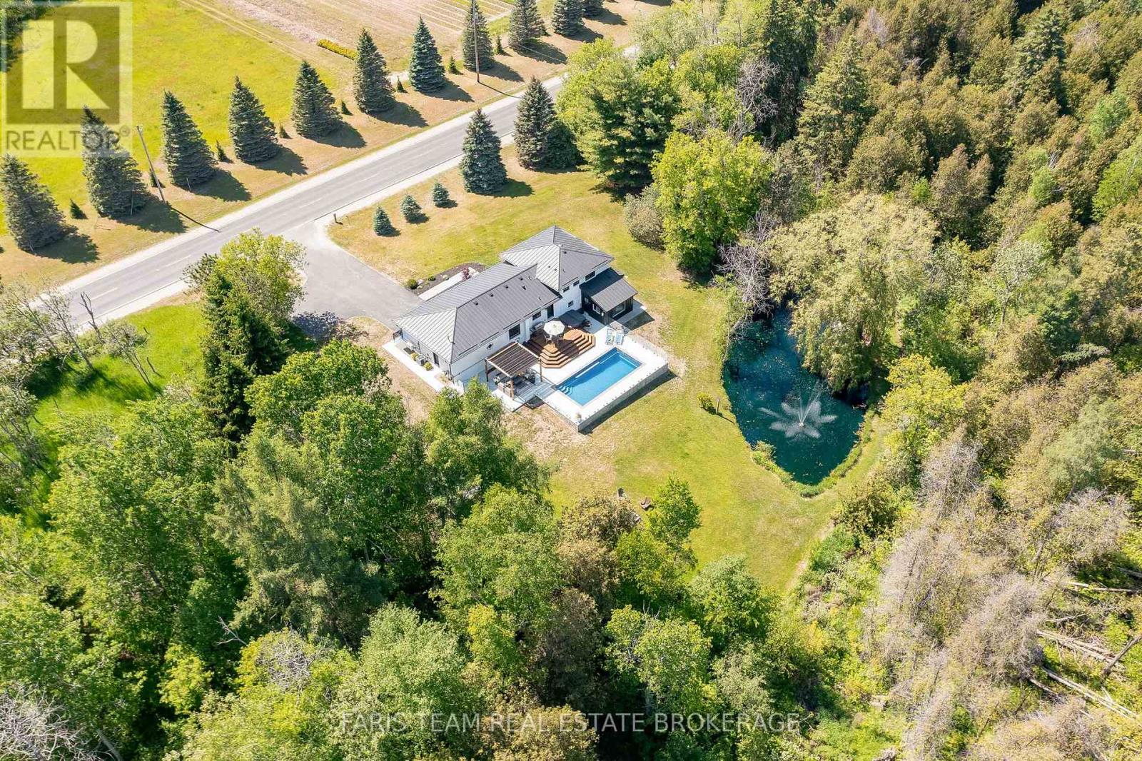 5877 County Road 13, Adjala-Tosorontio, Ontario  L0M 1J0 - Photo 2 - N13450626