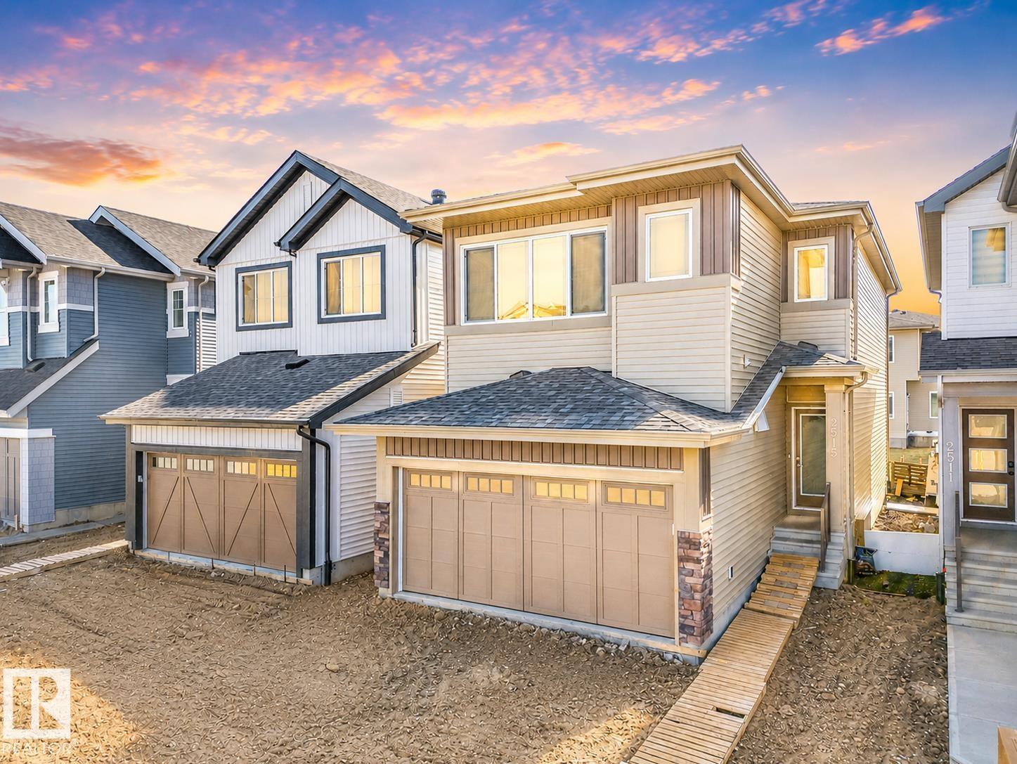 2515 211 ST NW, Edmonton, Alberta