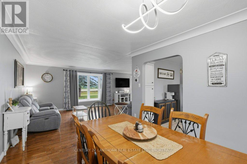 942 County 1 Road E, Stone Mills, Ontario  K7R 3L2 - Photo 10 - X13450758