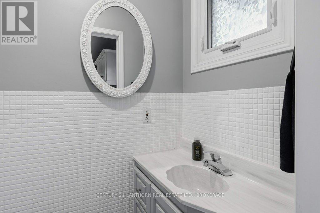 942 County 1 Road E, Stone Mills, Ontario  K7R 3L2 - Photo 27 - X13450758