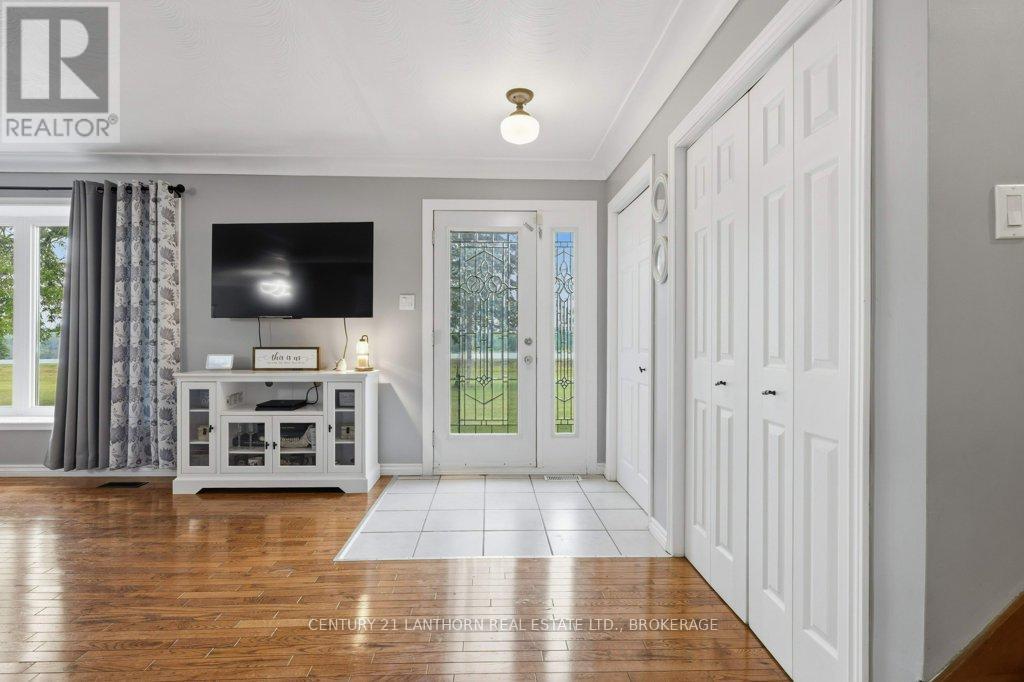 942 County 1 Road E, Stone Mills, Ontario K7R 3L2 - Photo 4 - X13450758