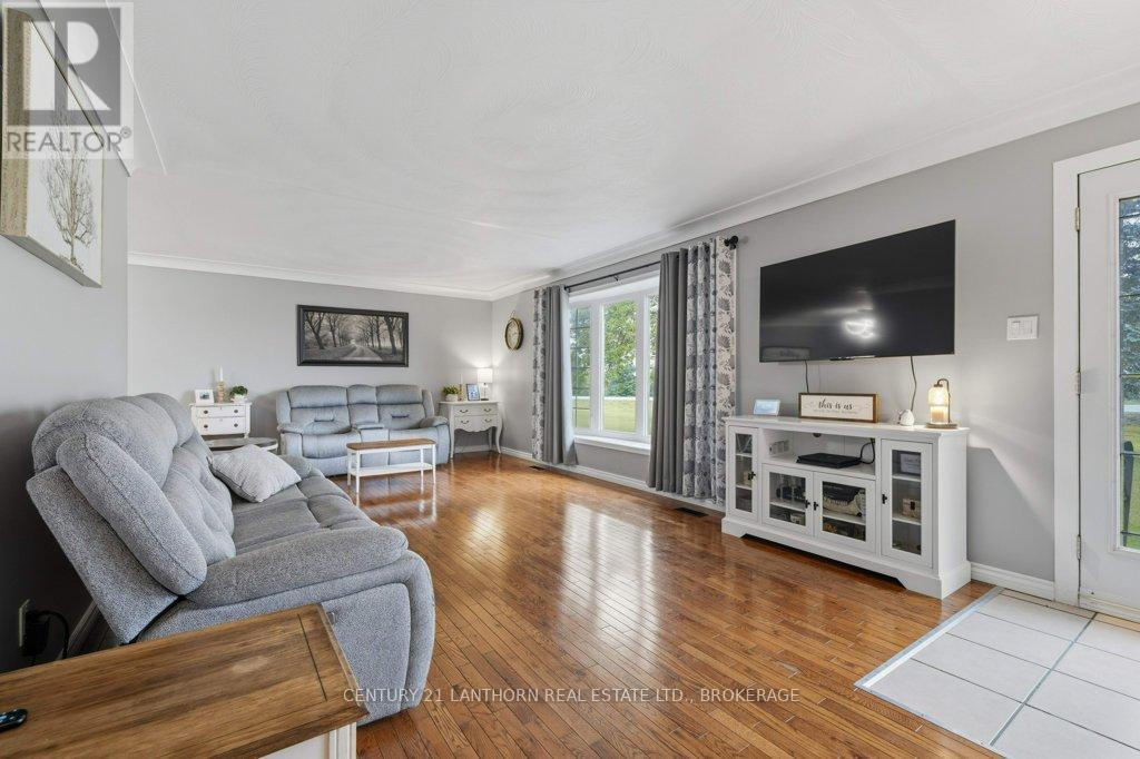 942 County 1 Road E, Stone Mills, Ontario  K7R 3L2 - Photo 6 - X13450758