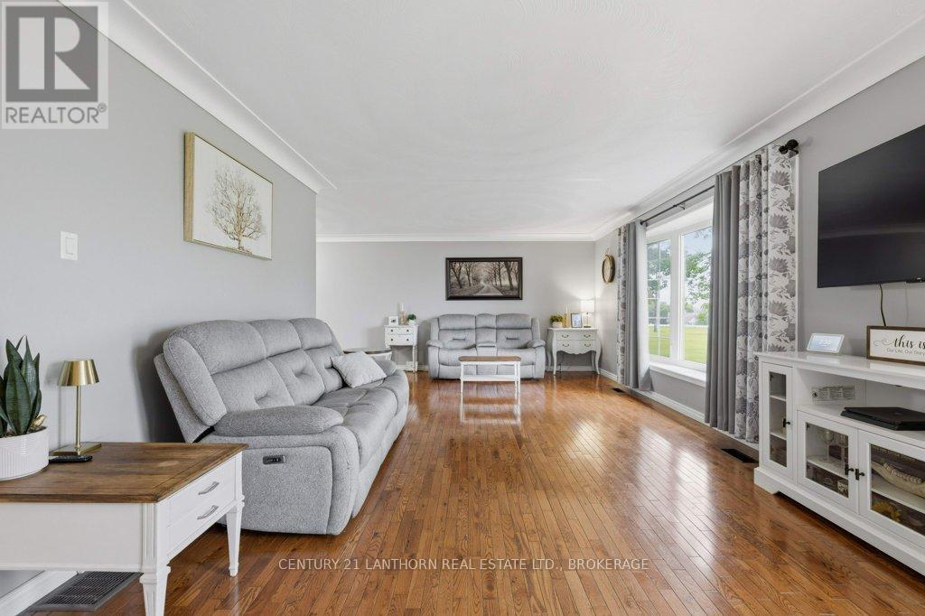 942 County 1 Road E, Stone Mills, Ontario  K7R 3L2 - Photo 7 - X13450758
