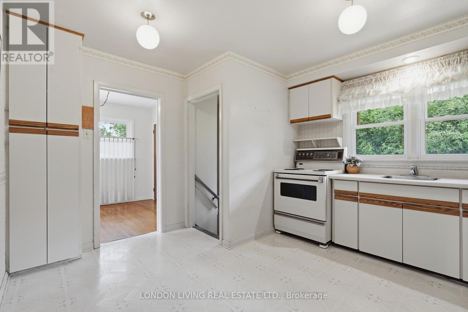549 Ridgewood Crescent, London South, Ontario  N6J 3J1 - Photo 19 - X13450732
