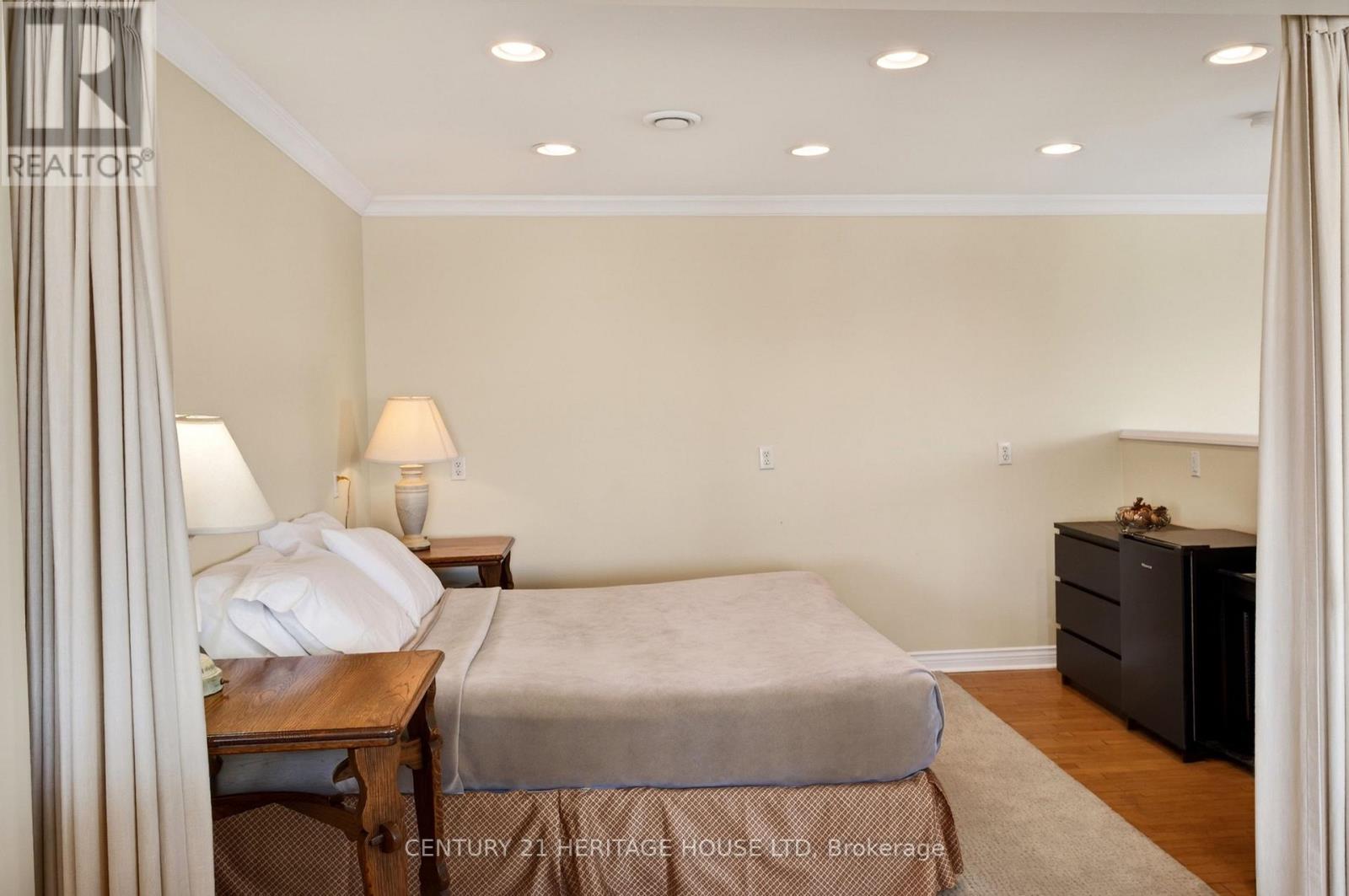 128 William Street S, Central Elgin, Ontario  N5L 1E2 - Photo 34 - X13450858