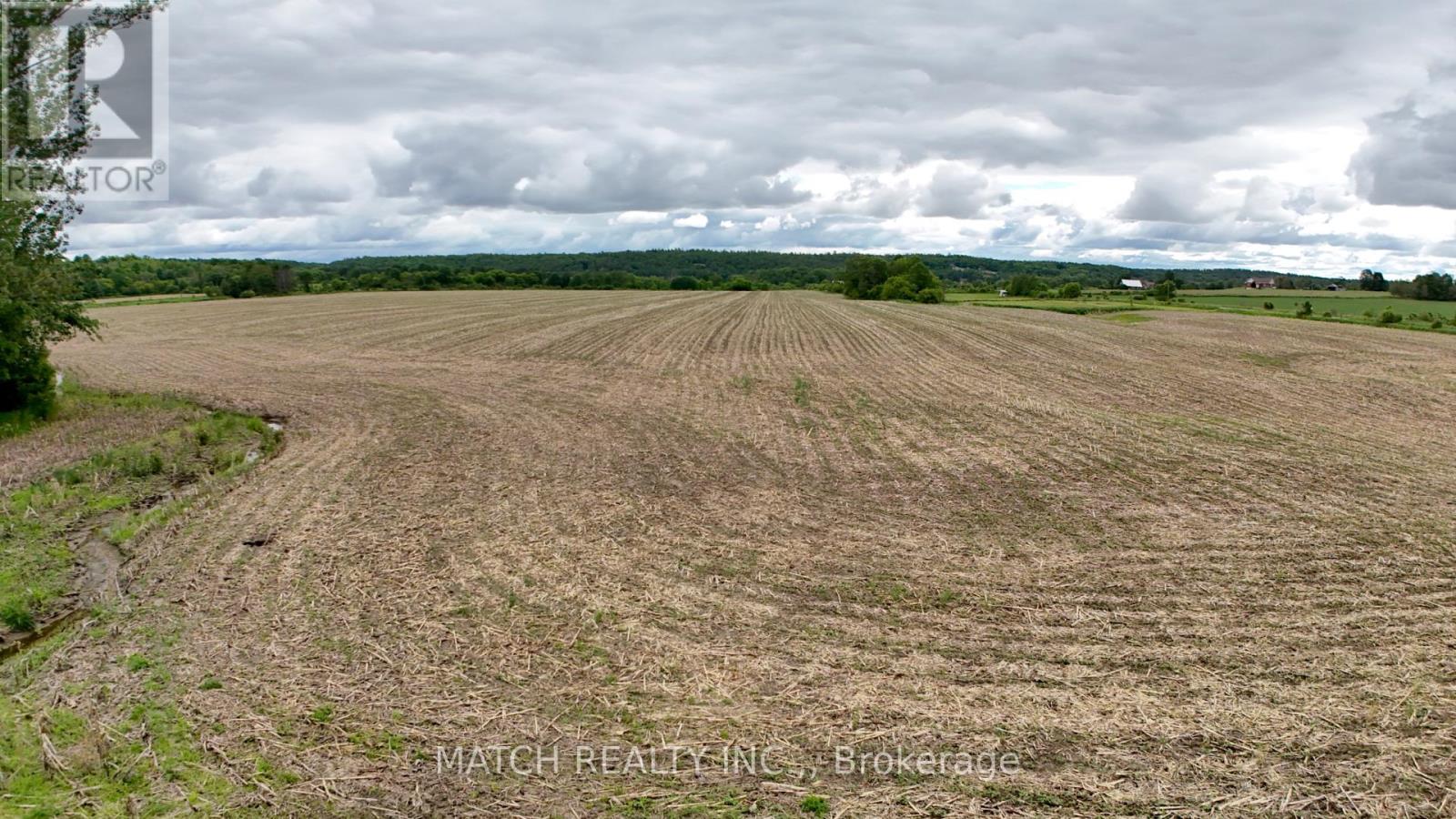 20250 17 Highway, Whitewater Region, Ontario  K0J 1K0 - Photo 10 - X13450990