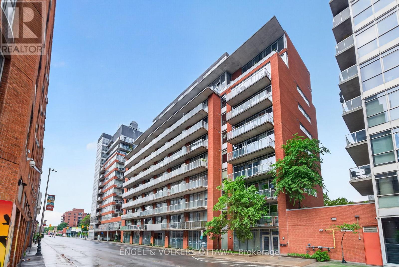 704 - 383 CUMBERLAND STREET, Ottawa, Ontario
