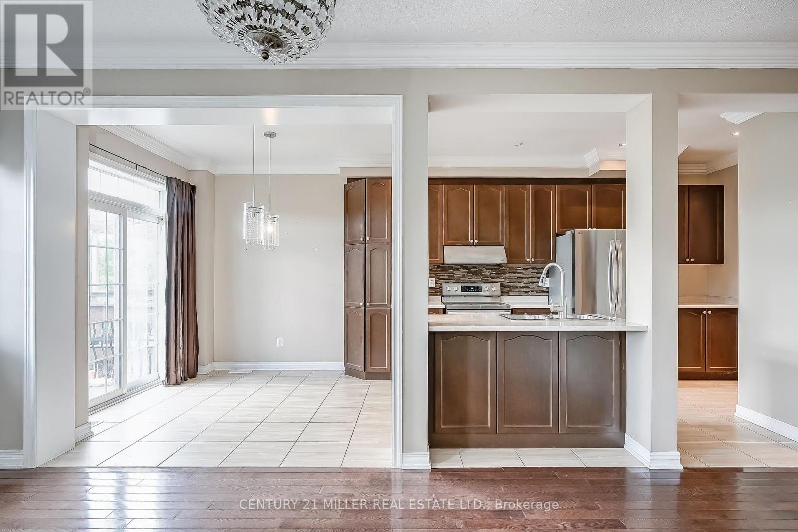 2131 Fiddlers Way, Oakville, Ontario  L6M 0M5 - Photo 8 - W13450584