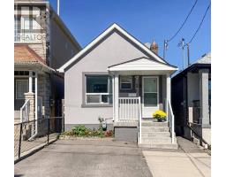 128 NORTHLAND AVENUE, Toronto, Ontario