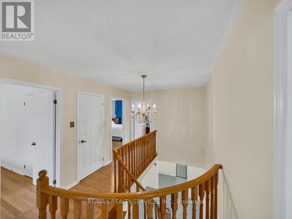 4510 Radisson Crescent, Mississauga, Ontario  L5M 4C6 - Photo 23 - W13450676