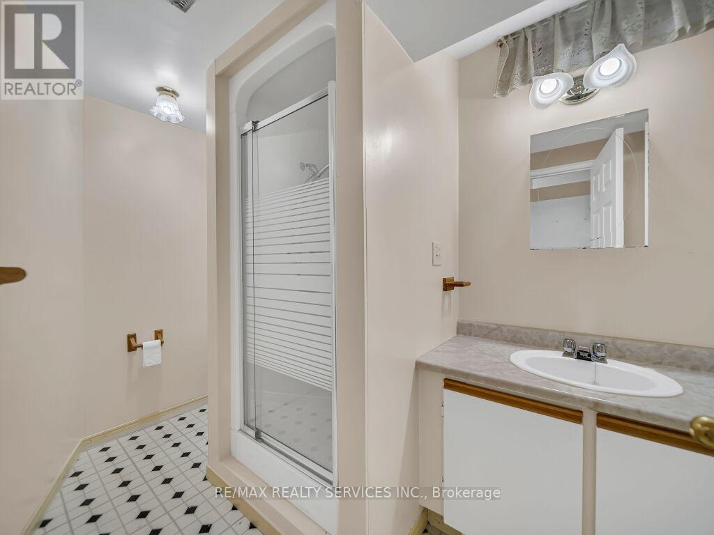 4510 Radisson Crescent, Mississauga, Ontario  L5M 4C6 - Photo 43 - W13450676
