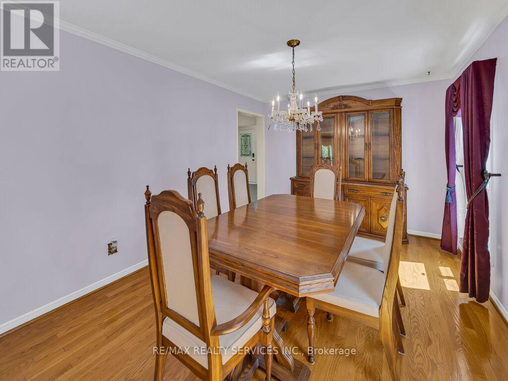 4510 Radisson Crescent, Mississauga, Ontario  L5M 4C6 - Photo 9 - W13450676
