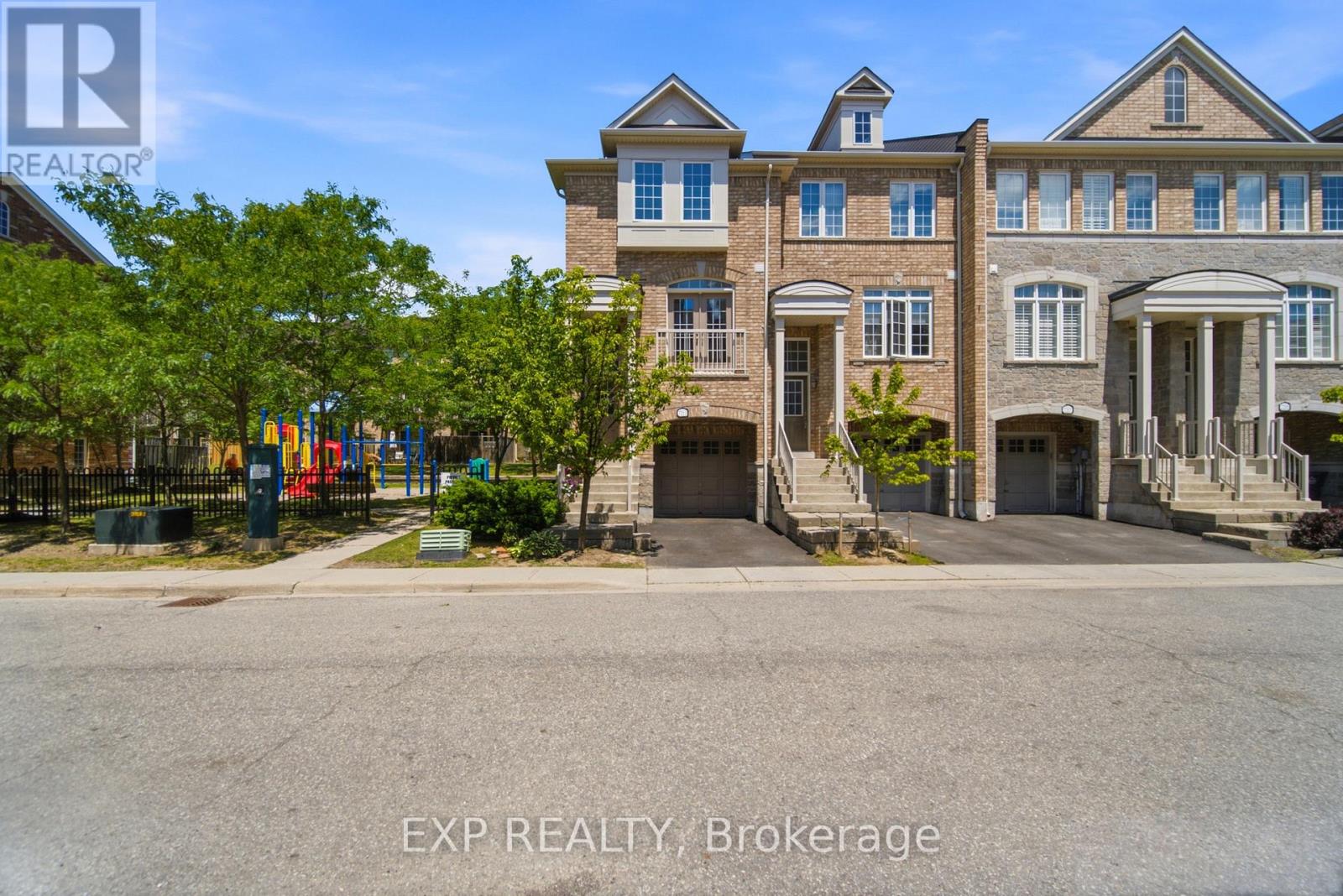 7211 TRIUMPH LANE, Mississauga, Ontario