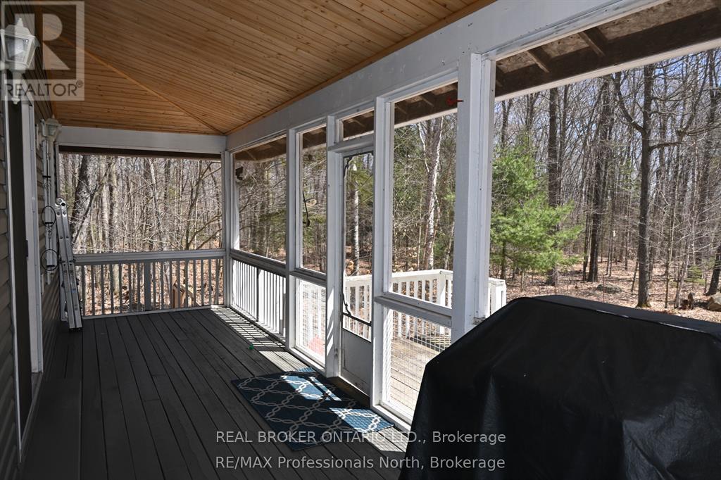 351 Chub Lake Road, Huntsville, Ontario  P1H 1S4 - Photo 4 - X13450552