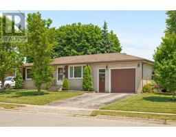 161 EAST PARK DRIVE, Woodstock, Ontario