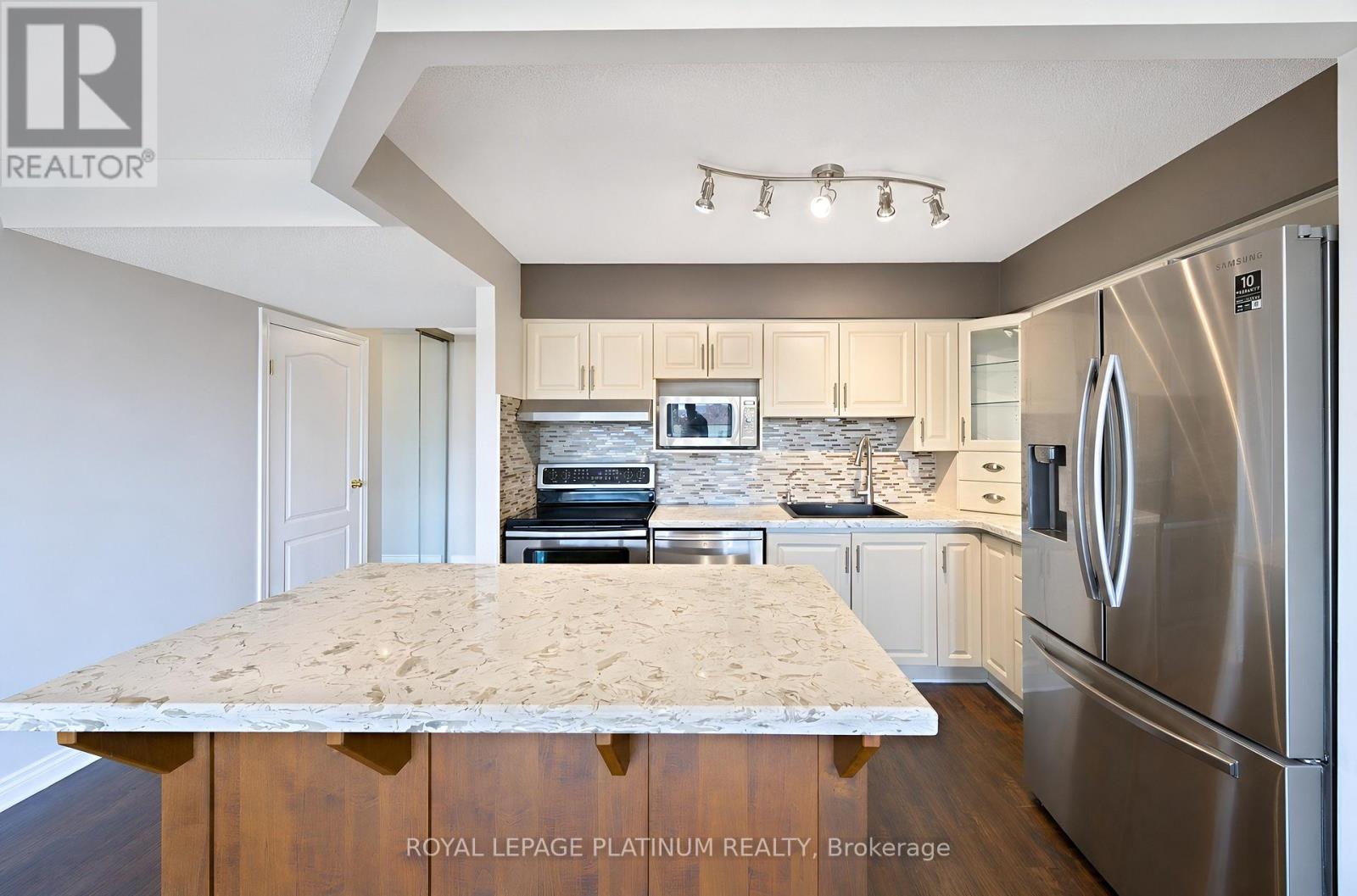 401 - 688 Preston Parkway, Cambridge, Ontario  N3H 5K6 - Photo 5 - X13450672