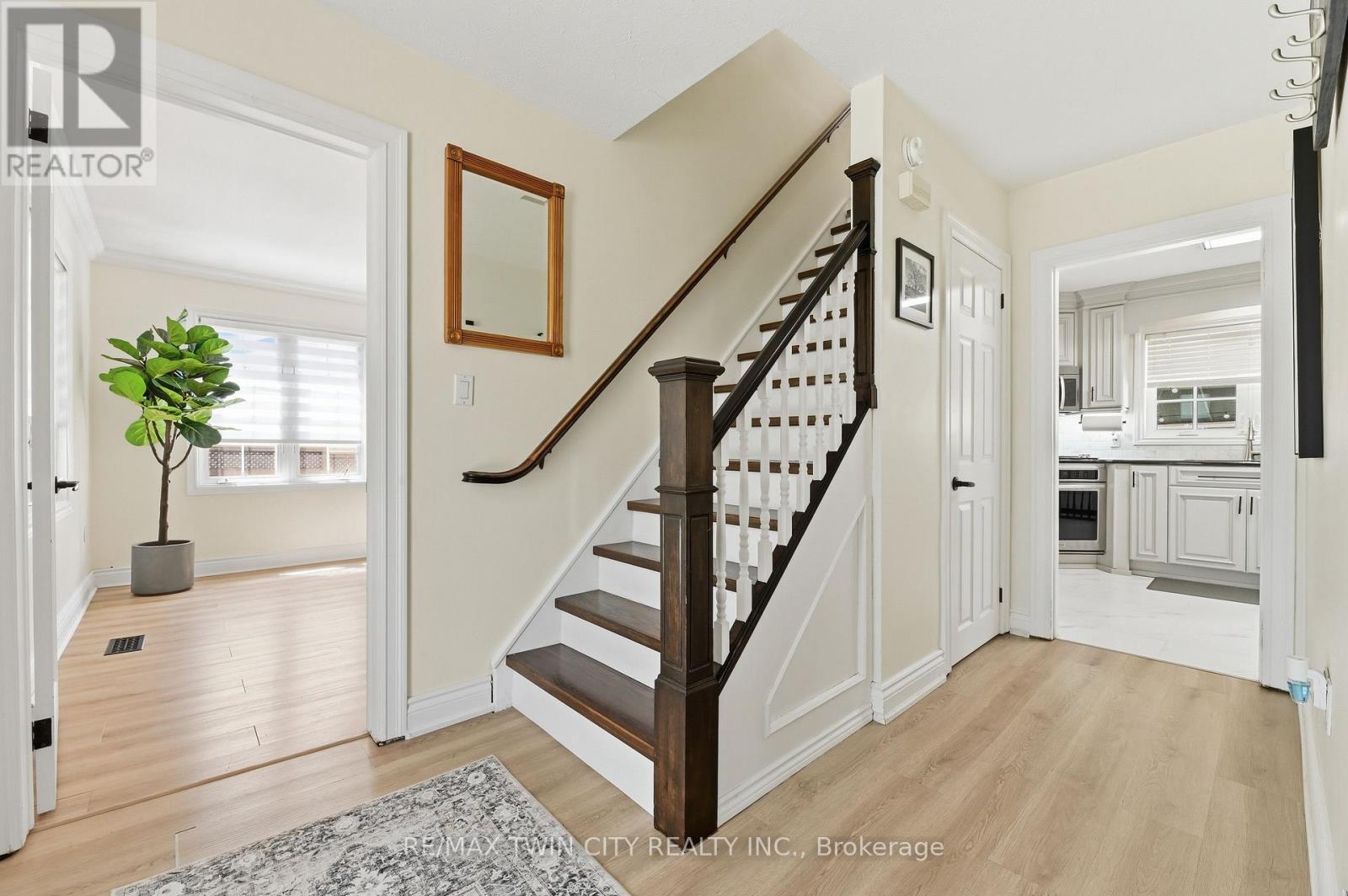 405 Wellington Street N, Woodstock, Ontario N4S 6S8 - Photo 4 - X13450698