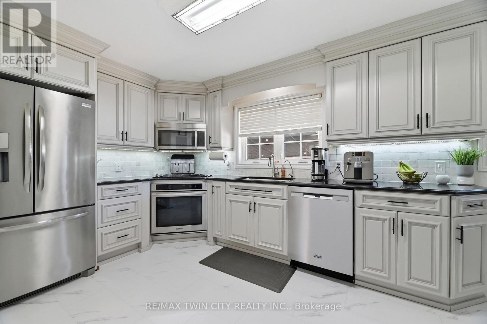 405 Wellington Street N, Woodstock, Ontario N4S 6S8 - Photo 7 - X13450698
