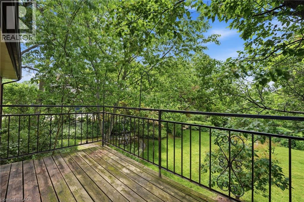 12 Kew Court, Dundas, Ontario  L9H 5E1 - Photo 21 - 40840309