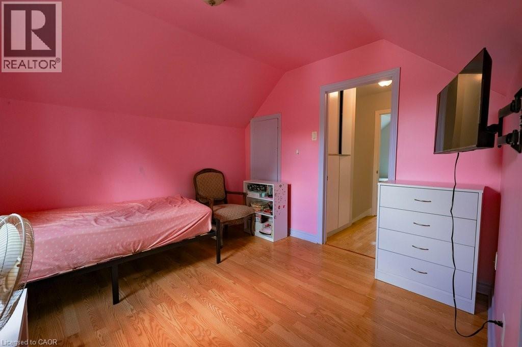 690 Guelph Street, Kitchener, Ontario  N2H 5Y9 - Photo 13 - 40836011