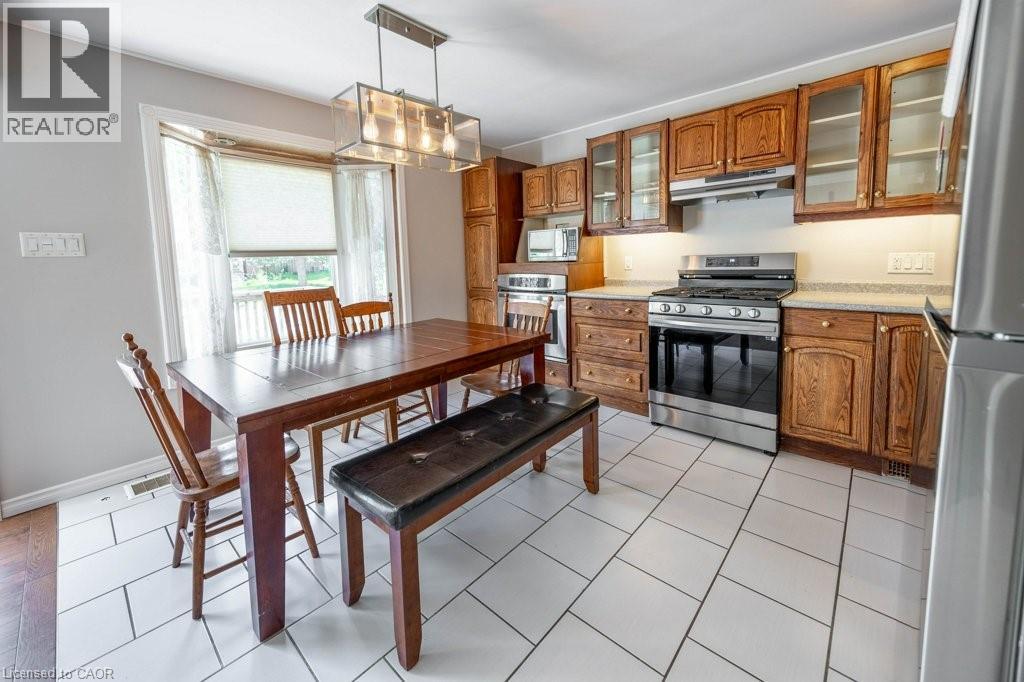 690 Guelph Street, Kitchener, Ontario  N2H 5Y9 - Photo 4 - 40836011