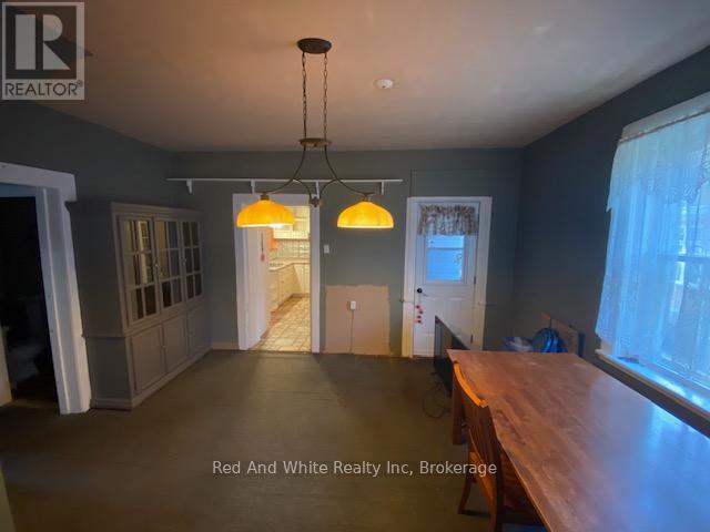 4 Dunke Street S, Woolwich, Ontario  N3B 1Y4 - Photo 5 - X13450800