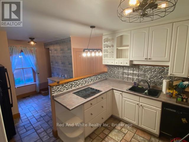 4 Dunke Street S, Woolwich, Ontario  N3B 1Y4 - Photo 6 - X13450800