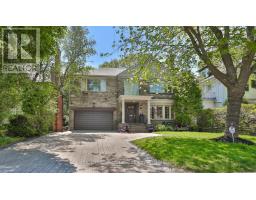 254 FOREST HILL ROAD, Toronto, Ontario