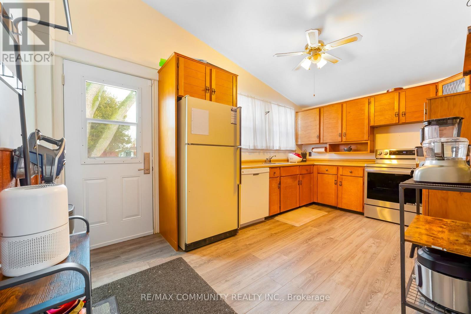 15 Ben Stanton Boulevard, Toronto, Ontario  M1H 1N6 - Photo 11 - E12810706