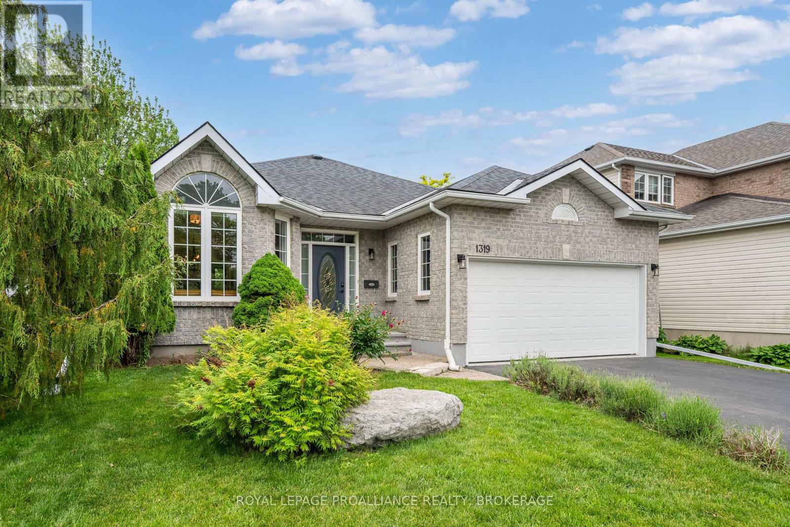1319 Waterside Way, Kingston, Ontario  K7K 7J8 - Photo 2 - X13451042