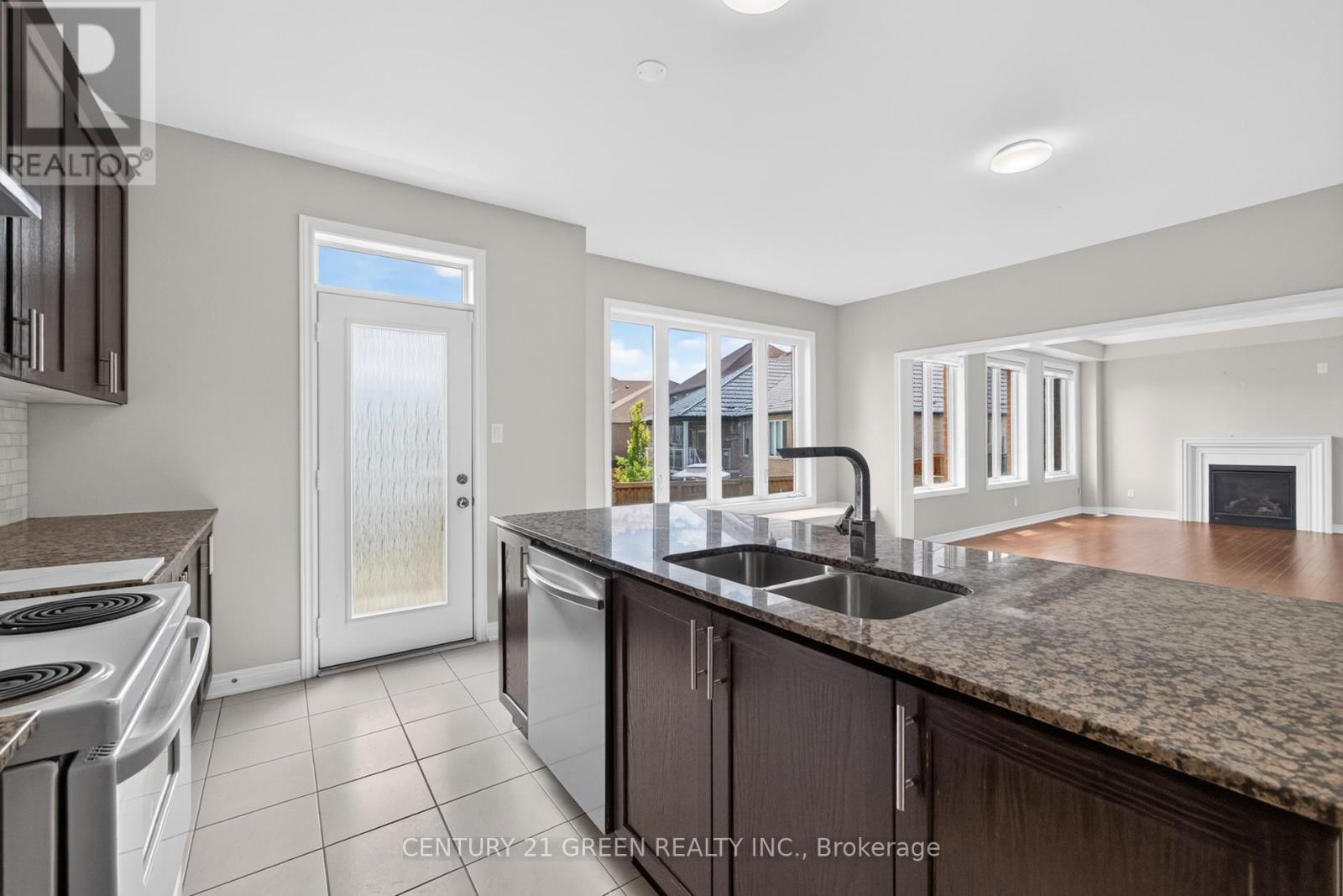 35 Roy Road, New Tecumseth, Ontario  L0G 1W0 - Photo 19 - N13447920