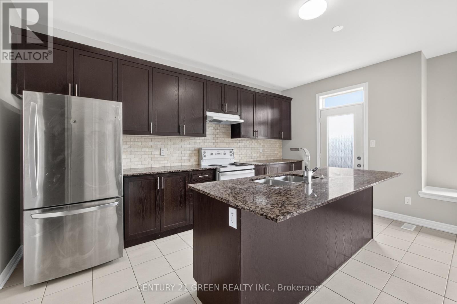 35 Roy Road, New Tecumseth, Ontario  L0G 1W0 - Photo 17 - N13447920