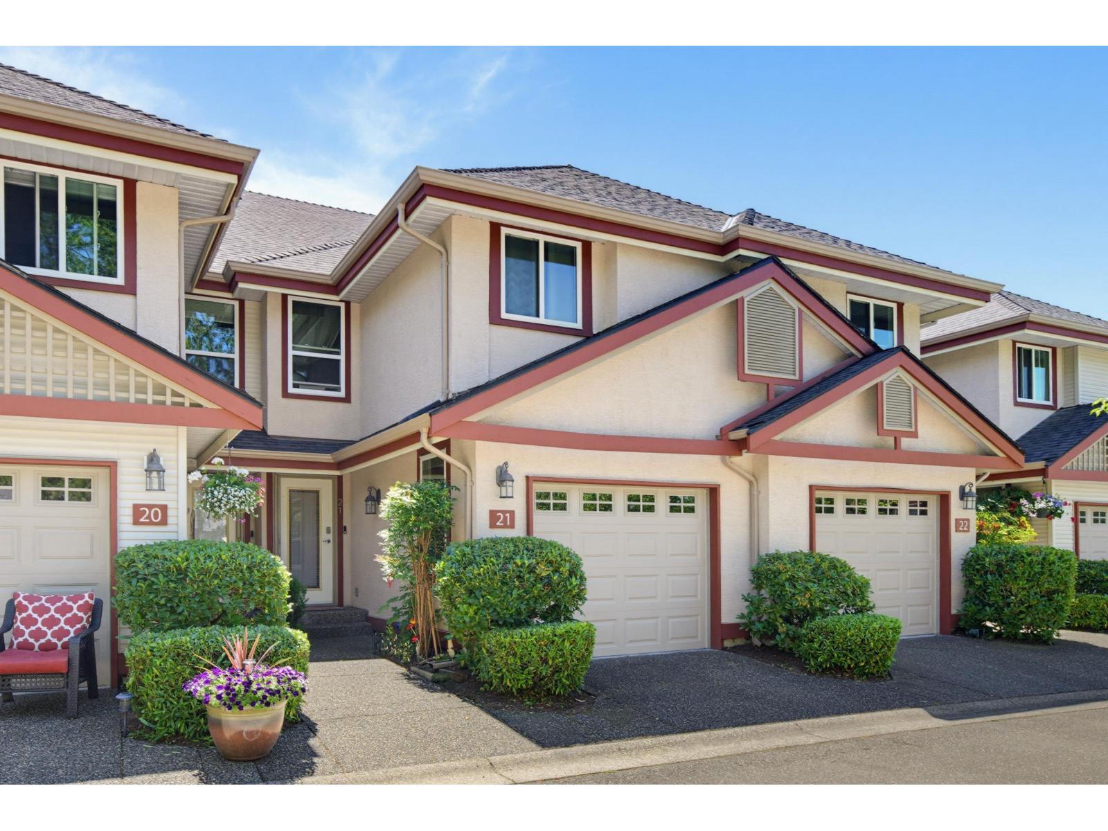 21 8855 212 Street, Langley, British Columbia  V1M 2G8 - Photo 2 - R3136016