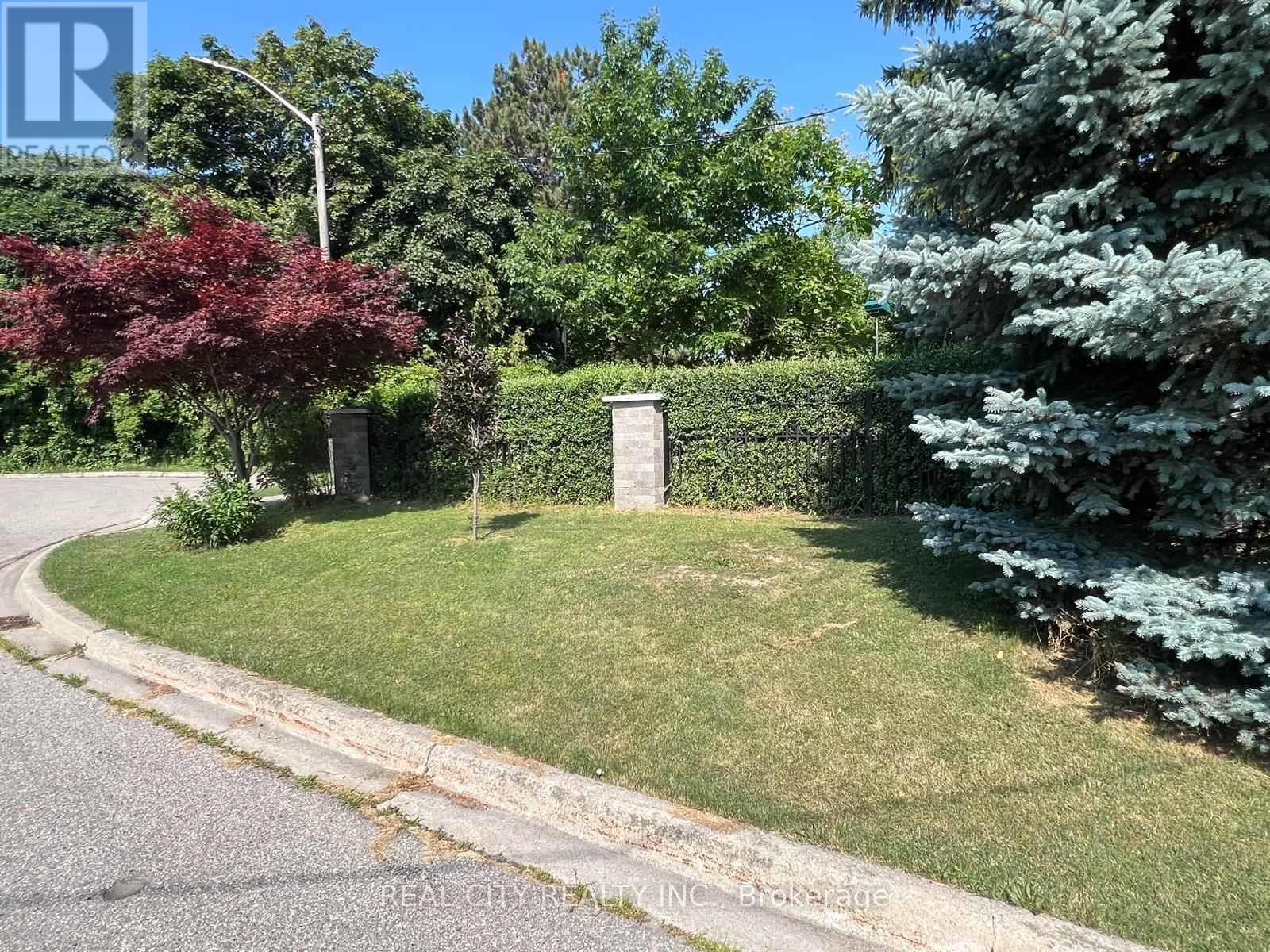 Lower - 2451 Loanne Drive, Mississauga, Ontario  L5K 1P1 - Photo 22 - W12980204