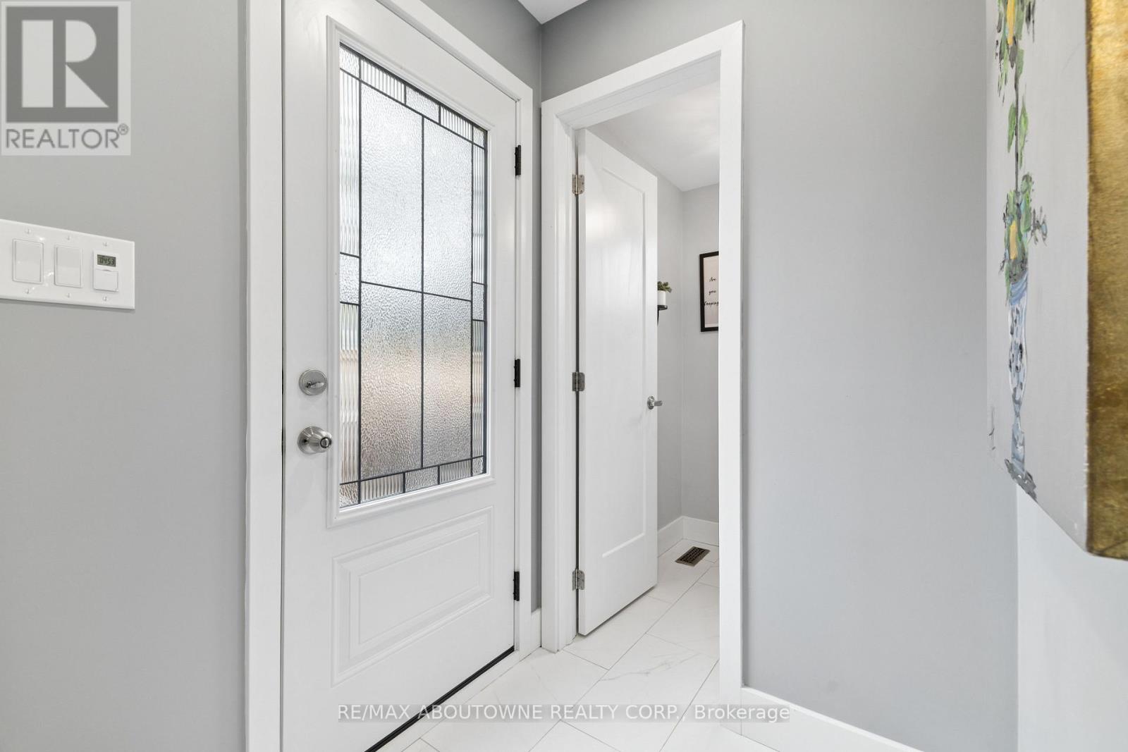 441 Withnell Crescent, Oakville, Ontario  L6L 3M1 - Photo 18 - W13133318