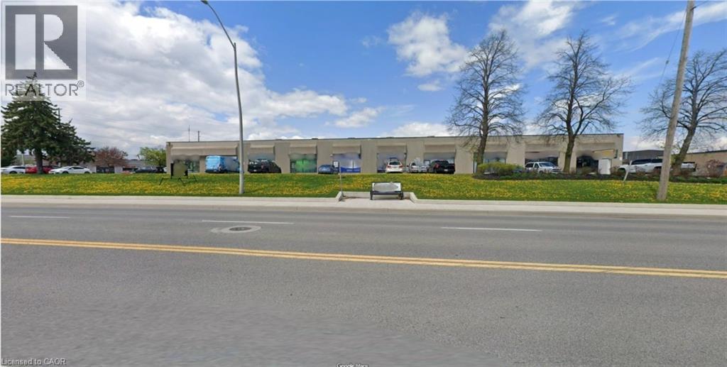 4391 HARVESTER Road Unit# 8, Burlington, Ontario