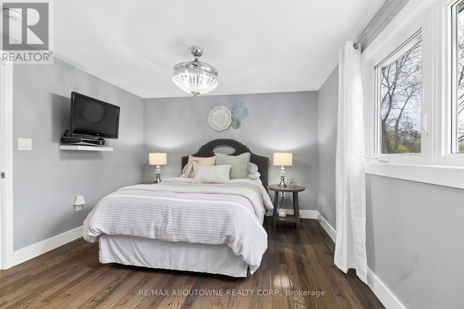 441 Withnell Crescent, Oakville, Ontario  L6L 3M1 - Photo 25 - W13133318